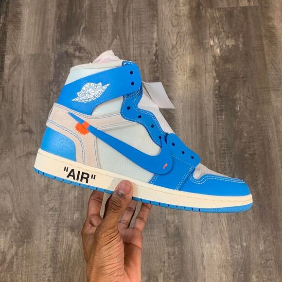 Nike Men\'s Blue and White Trainers main image 6